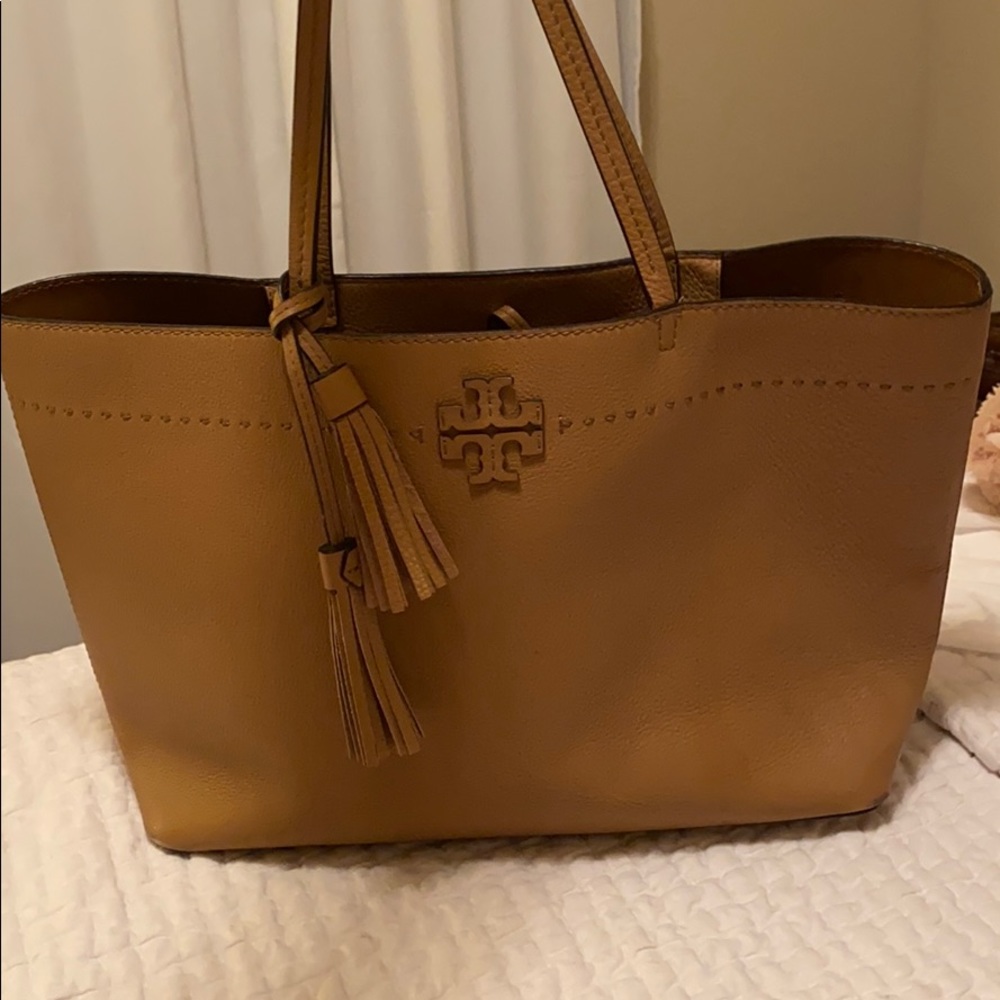 Tory Burch Tote!